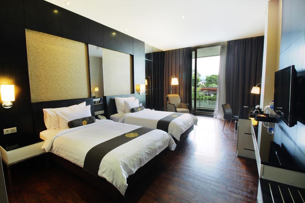 Java Heritage Hotel Пурвокерто Екстер'єр фото